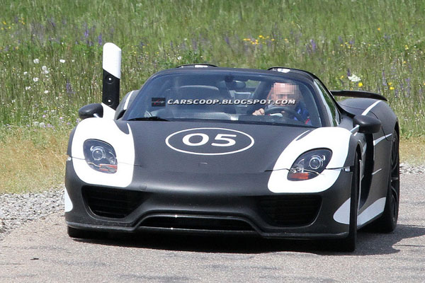 ����� ������ � Porsche 918 Spyder